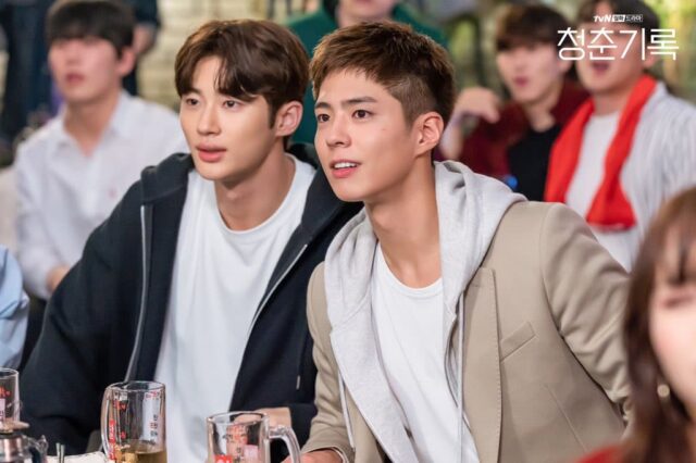 Byeon Woo-seok and Park Bo-gum play best friends in “Record of Youth.”