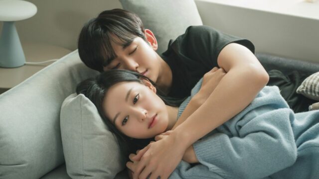Kim Soo-hyun and Kim Ji-won