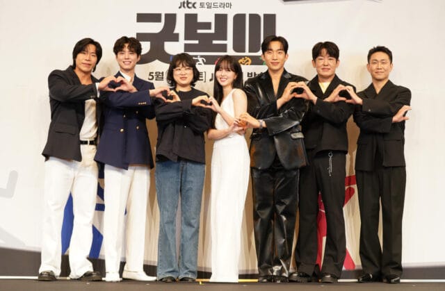 From left: Tae Won-seok, Park Bo-gum, Sim Na-yeon, Kim So-hyun, Lee Sang-yi, Heo Sung-tae, Oh Jung-se