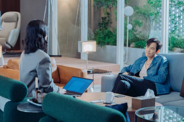 Lim Ji-yeon, Lee Jung-jae in "Nice to Not Meet You"